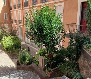 Lamalou-les-Bains Apartamento | le continental