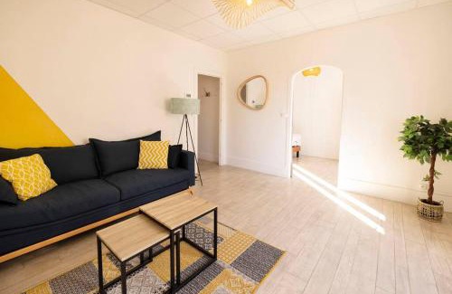Montlucon Apartamento | Le Cosy C - T2 Tout Équipé - Centre-Ville Gare