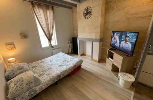Centre Ville Apartamento | Le cosy- calme, idéale couple, business, longs séjours(WIFI, Netflix, stationnement public gratuit)