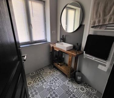 Yvre-l'Eveque Casa | Le Cosy de la Fanière