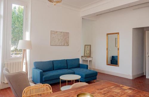 Orange Apartamento | Le CosyChic - Appartement élégant en centre ville