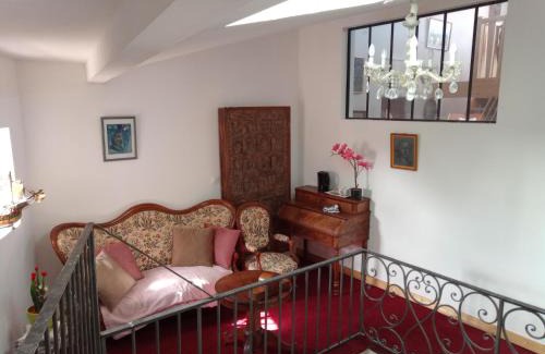 Saint-Vallier Casa | Le couvent des Capucines - La suite Ymbert de Bathernay