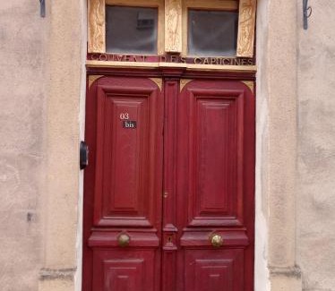 Saint-Vallier Casa | Le couvent des Capucines - La suite Ymbert de Bathernay