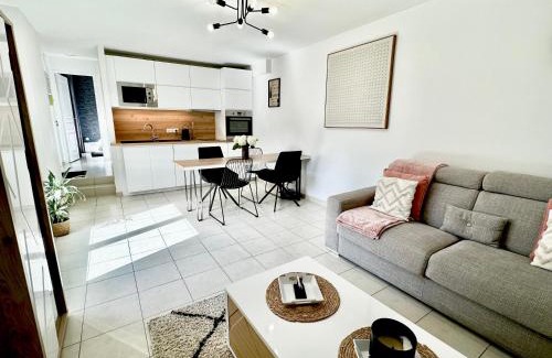 Epernay Apartamento | Le Cubry : Appart hyper-centre avec une place de parking