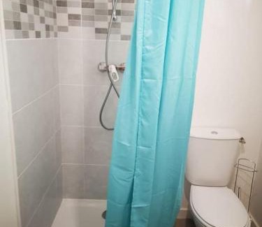 Saint-Mitre-les-Remparts Apartamento | Le Cyprès
