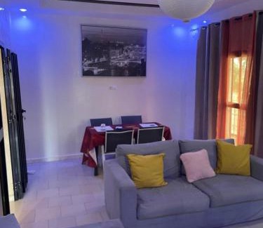 Ziguinchor Casa | Le Diena