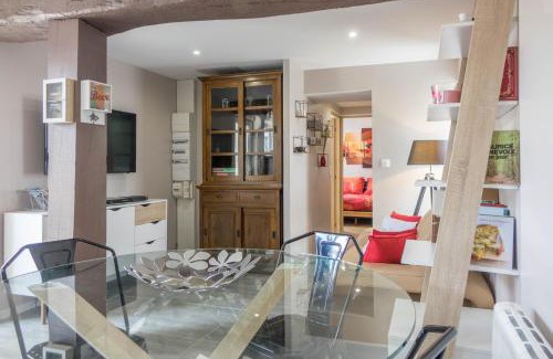 Saint-Denis-de-l'Hotel Casa | Le Dionysien * (petite maison avec terrasse)