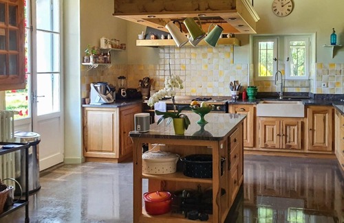 Montaren-et-Saint-Mediers Casa | LE DOMAINE luxury villa with heated pool, Uzes Provence