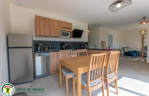 Hans Casa | Le Domaine des Sens - Hans