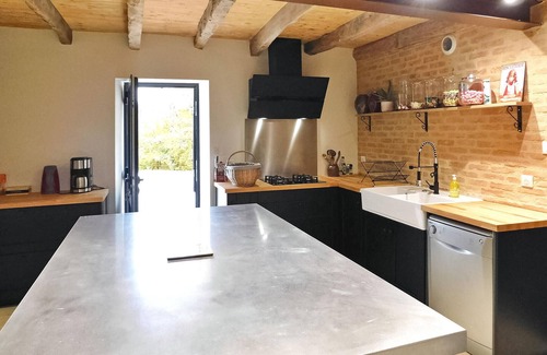 Saint-Cirq Casa | Le Domaine Du Cap La Roussie