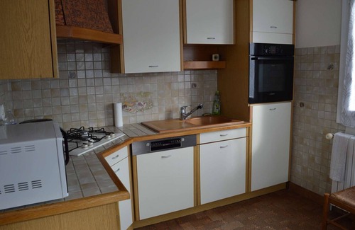Cresserons Casa | Le Dortoir, Maison Familiale - Jardin - 5km mer