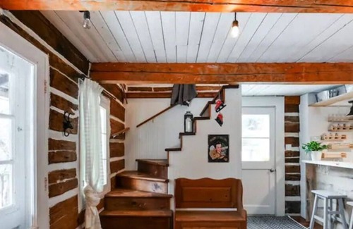 Sainte-Agathe-des-Monts Cabina | Le Douillet - Rustic chalet with wood fireplace