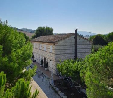 Pietra La Croce Casa | Le due sorelle