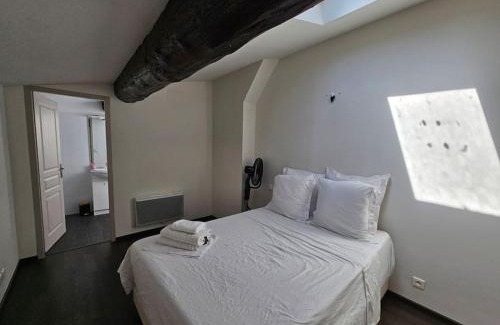 Nimes City Centre Apartamento | Le Duplex du marin nîmois - Une Nuit à Nîmes