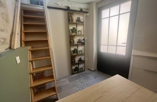 Mont Duplan Apartamento | Le Duplex studio centre de Nîmes avec Clim