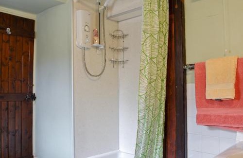 Gayle Casa | Le Farmhouse