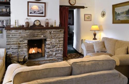 Gayle Casa | Le Farmhouse