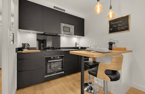 Victor Hugo District Apartamento | Le Floral - Cosy studio climatisé avec Parking privé et Netflix
