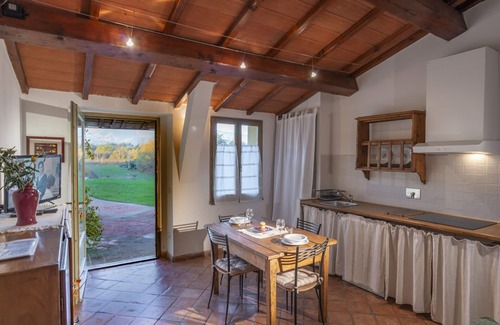 Laterina Apartamento | Apartment en Latereto con 2 habitaciones, capacidad 4