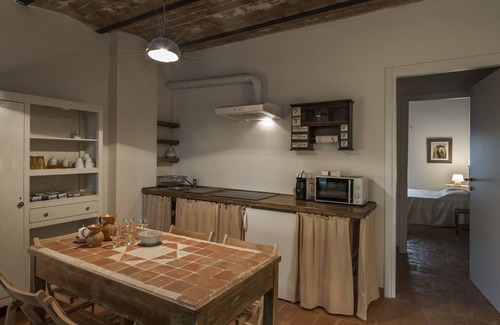 Laterina Apartamento | Apartment en Latereto con 2 habitaciones, capacidad 5