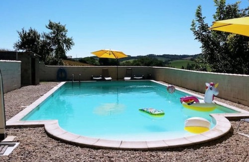Nanteuil-de-Bourzac Casa | Le Calme, a Cozy Studio for two