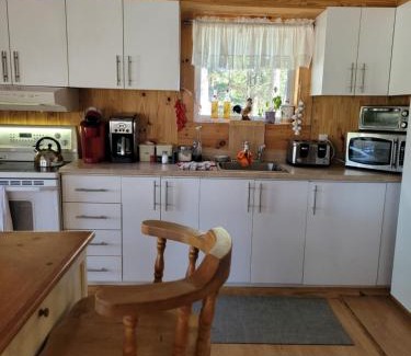 Saint-David-de-Falardeau Cama Y Desayuno | Le Gîte Du Gardien Blanc