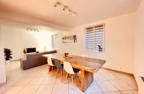 Sainte-Croix-en-Plaine Casa | Le gîte d'Emma