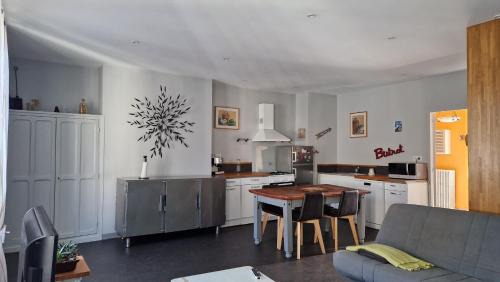 Objat Apartamento | Le gîte de La Tête de l'Art