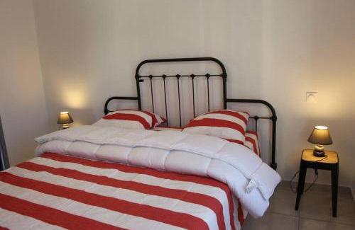 Soyons Casa | Le Gîte de La Tour Penchée