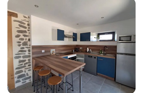 Pleaux Casa | Le gîte de Lachaux (Cantal)