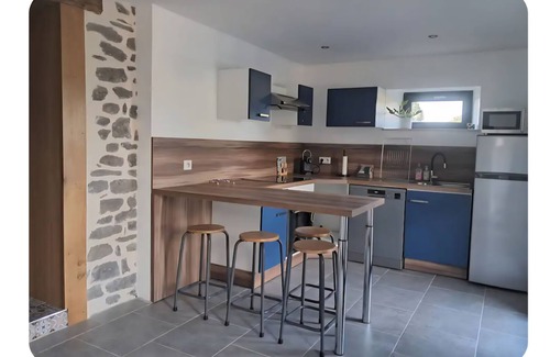 Pleaux Casa | Le gîte de Lachaux (Cantal)