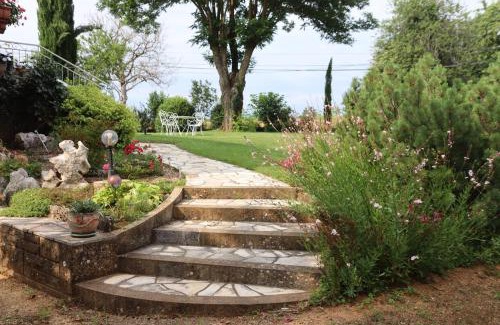 Miers Casa | Le Gîte de Lardois