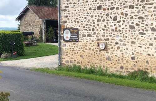 Charente Casa | Le gîte de Lou - Piscine privative et massages Bien-être
