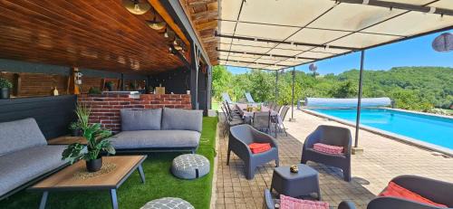 Cassagne Casa | Le gîte du besson Cassagne