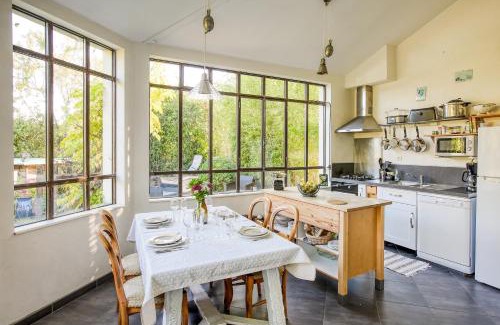 Breze Casa | Le Gîte du Château Fouquet - Piscine privée