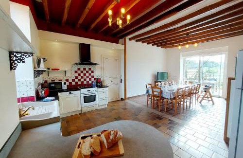 Saint-Aubin-du-Desert Casa | Le gîte du Cormier