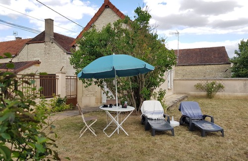 Argenteuil-sur-Armancon Casa | Le Gîte du Petit Loup