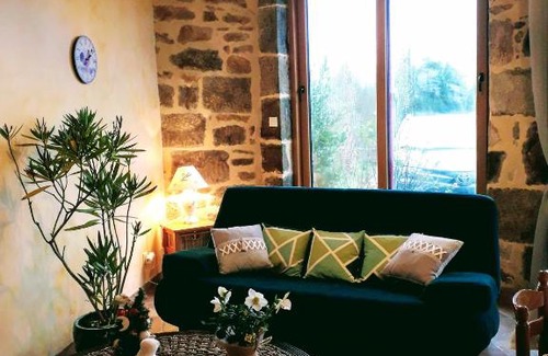 Saint-Martin-l'Aiguillon Casa | le gite du jardinier