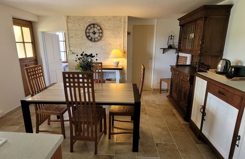 Boux-sous-Salmaise Casa | LE GITE DES RUELLES A HAVEN OF PEACE IN THE HEART OF BURGUNDY