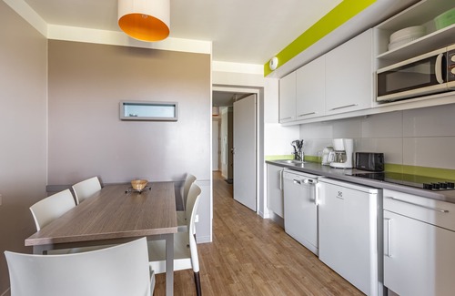 Courseulles-sur-Mer Apartamento | Le Goeland - Appartement avec Terrasse