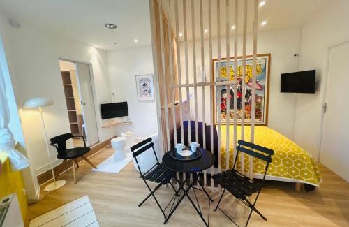 Centre Ville Apartamento | Le GOLDORAK - Hypercentre, parking privé et climatisation