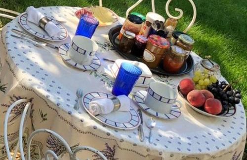 Crecy-en-Brie Cama Y Desayuno | Le Grand Barrois