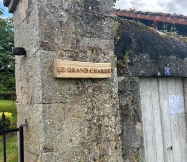 L'Isle-Jourdain Cama Y Desayuno | Le Grand Charde