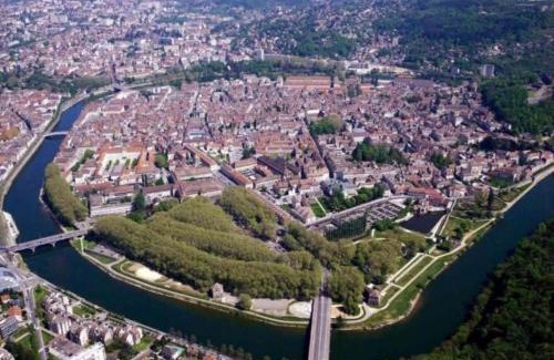 Besancon Casa | Le Grand Coquet