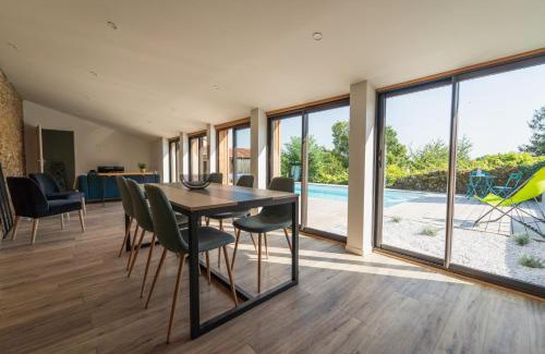 Vivonne Casa | Le Grand Verger : gîte familial avec piscine