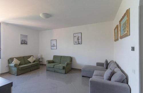 Le Grazie Apartamento | Le Grazie 2 bedroom sea view apartment