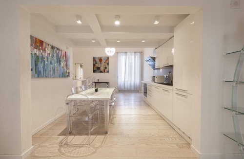 San Niccolo Apartamento | Le Grazie Luxury Apartment by Mmega