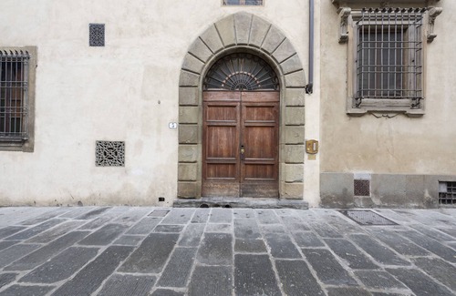 San Niccolo Apartamento | Le Grazie Luxury Apartment by Mmega
