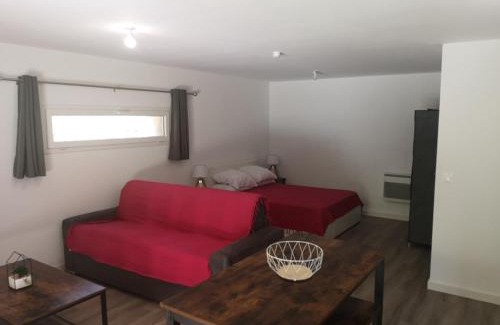 Saint-Mitre-les-Remparts Apartamento | Le Grenadier