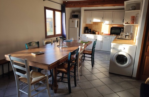 Bagnols-sur-Ceze Apartamento | apartamento con piscina Provenza occitana